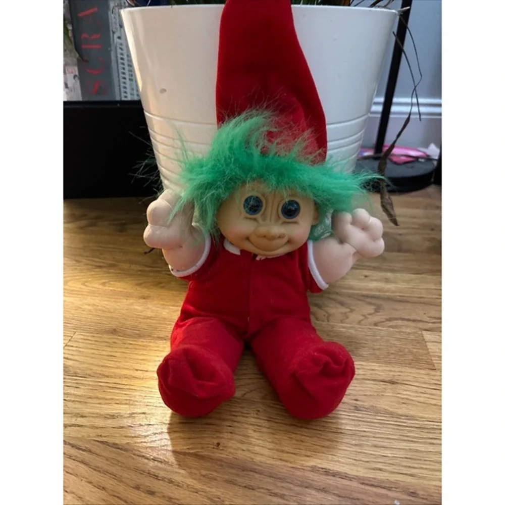 Russ Berrie Christmas Elf Troll Plush Vintage 90s Green Hair Red Suit 2338 Good